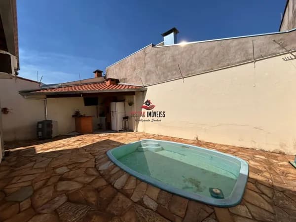 Casa com 3 quartos à venda, Bairro Jardim dos Gravatás - Uberlândia/MG