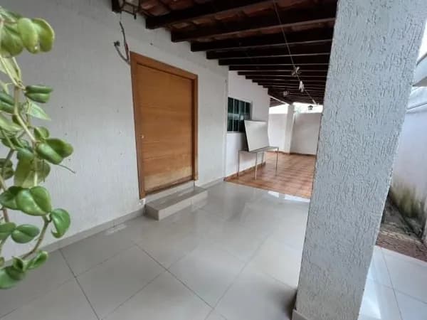 Casa com 3 quartos à venda, bairro Patrimônio - Uberlândia/MG
