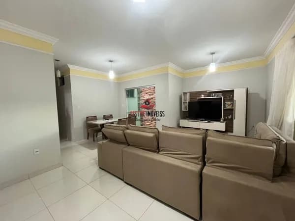 Casa à venda por R$ 1.100.000,00 - Saraiva - Uberlândia/MG
