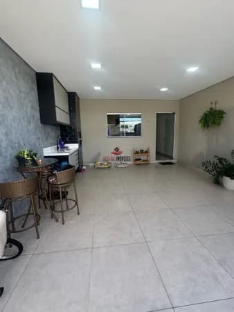 Casa com 3 quartos à venda, bairro Santa Rosa - Uberlândia/Minas Gerais