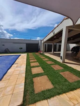 Casa com 3 quartos à venda bairro Cidade Jardim - Uberlândia/MG