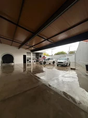 Casa à venda no bairro Jardim Patricia - Uberlândia - MG