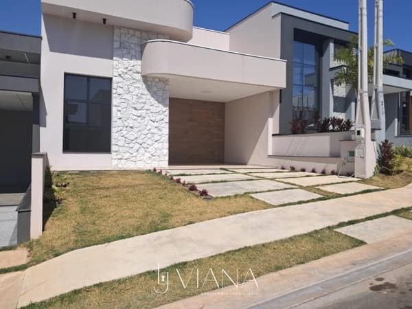 Casa em Indaiatuba - Vila Rubens