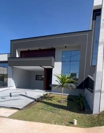 Casa em Indaiatuba - Vila Rubens