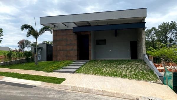 Casa em Indaiatuba - Jardim Villa Sapezal
