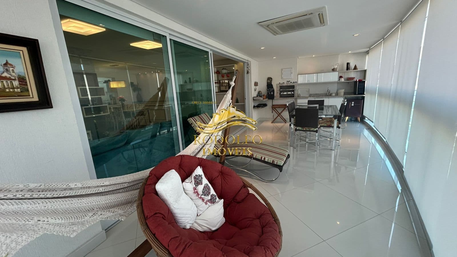 Guarujá-SP Praia da Enseada 3 Suítes 150m² Varanda Gourmet Vista Mar Lazer Completo Ar-condicionado