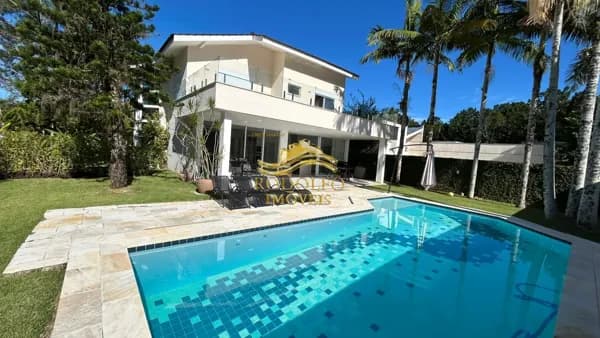 Guarujá-SP Casa Alto Padrão Condomínio Fechado em Pernambuco 4 Dormitórios Piscina 6 Vagas