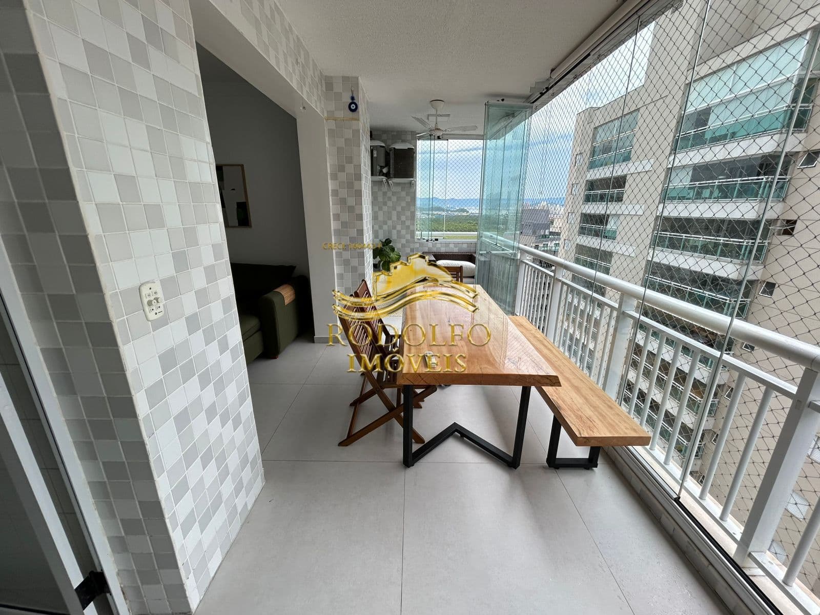 Guarujá-SP Praia das Astúrias 2 Dormitórios 1 Vaga 89m² Lazer de Clube Ar-condicionado