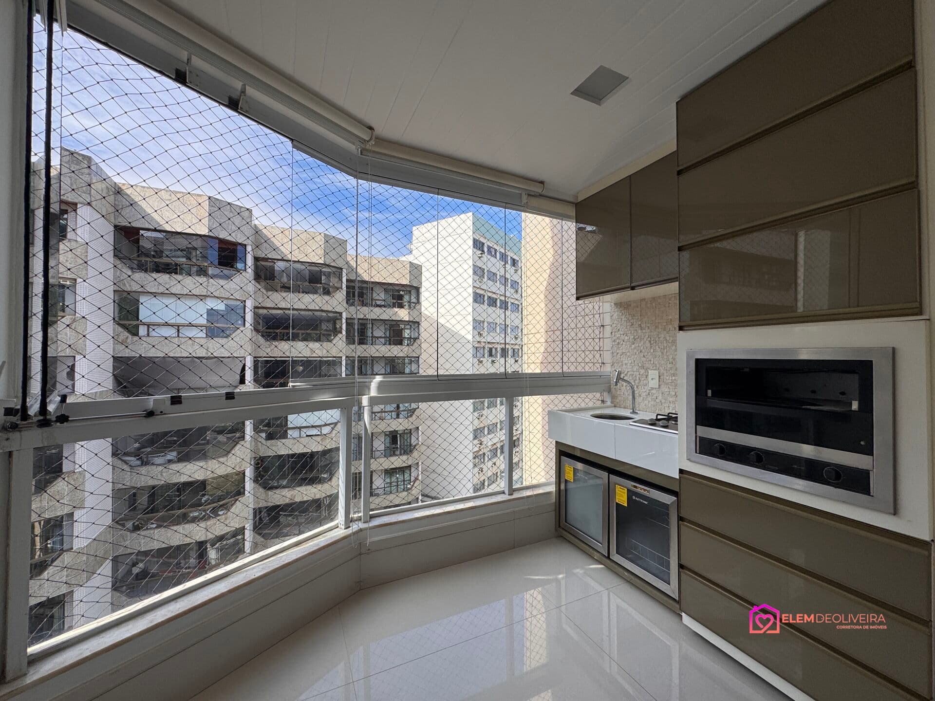 Apartamento vista mar em Praia da Costa, Vila Velha/ES