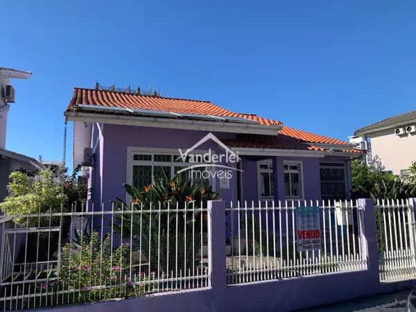 Casa Térrea no Bairro Pagani em Palhoça/SC
