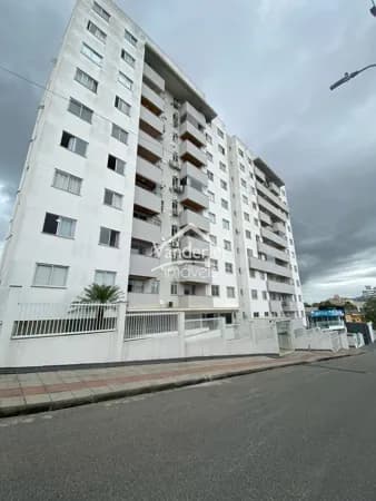 Apartamento com 02 quartos, sendo 01 suíte no bairro Pagani em Palhoça - SC