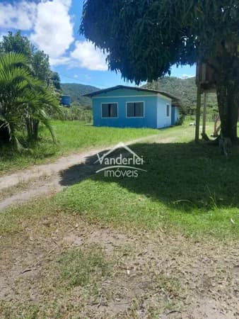 Sítio Lindo terreno rural no Bairro Ratones em Florianópolis -SC