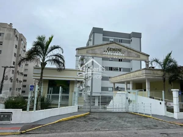 Apartamento no Condominio Residencial Gemini no bairro Ponta de Baixo em São Jose - SC