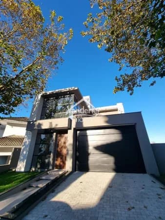 Casa Alto Padrão com 3 Suítes na Pedra Branca