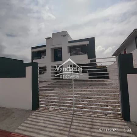 Apartamento com suíte sacada no bairro Caminho Novo - Palhoça/SC