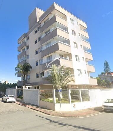 Apartamento Cobertura com 190m² no bairro Centro em Palhoça - SC
