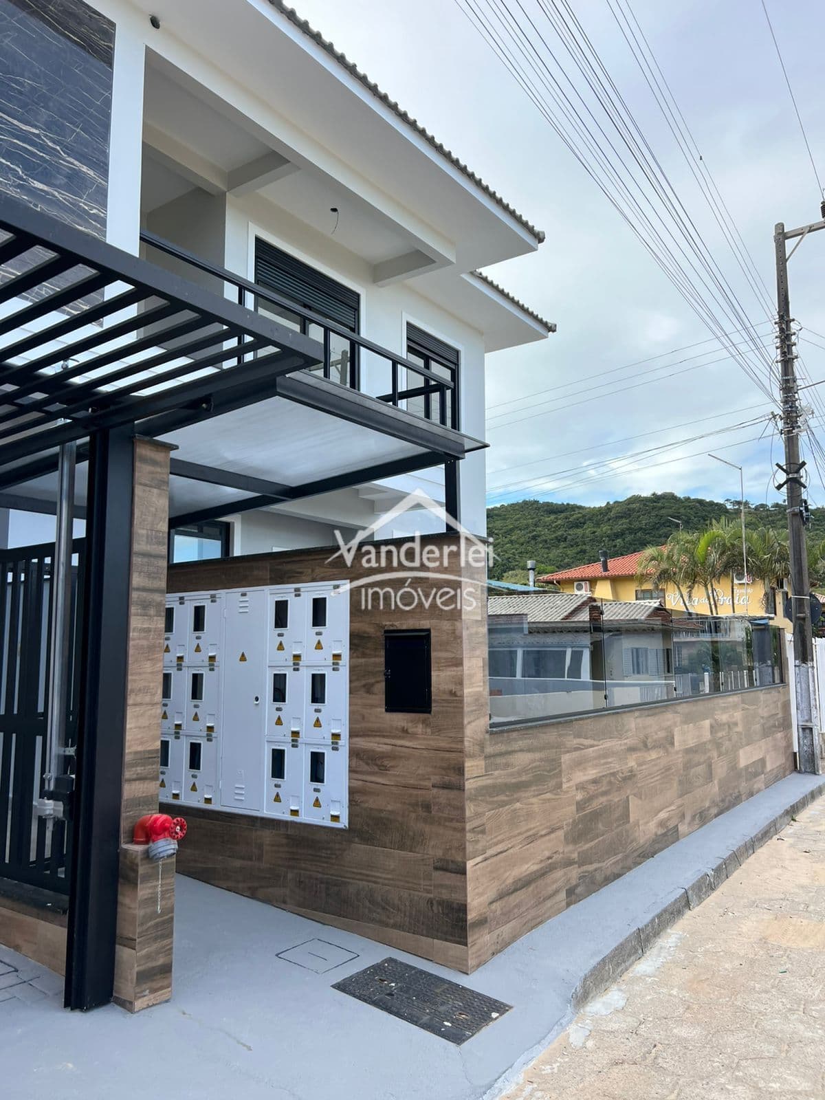 Apartamento Edifico Palace Residence com 03 quartos, sendo 01 suíte no bairro Pinheira em Palhoça - SC