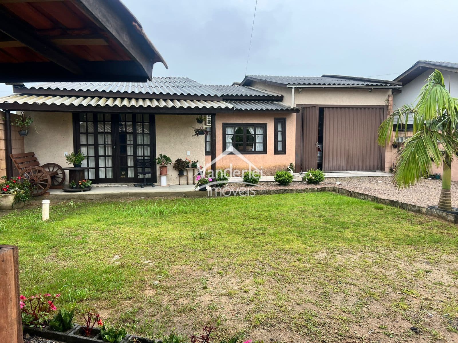 Casa no bairro Passagem do Maciambu em Palhoça - SC