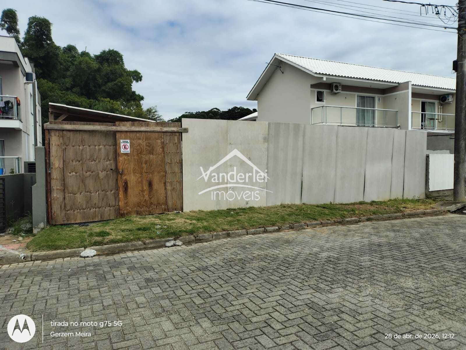Terreno de 360m² Sertão do Maruim, São José/SC