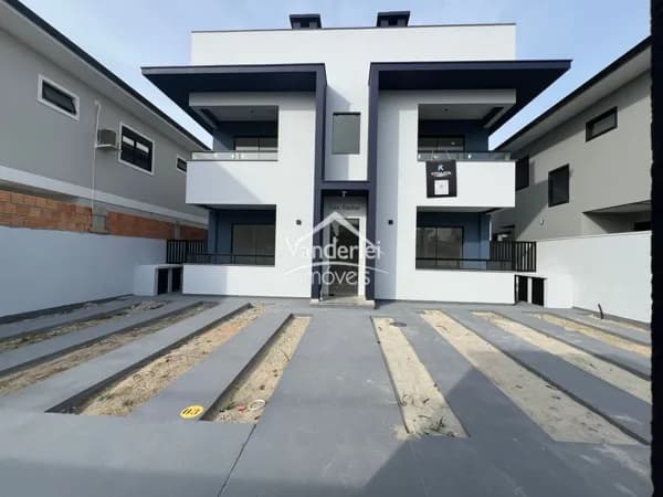Apartamento no Lot Nova Palhoça com 02 quartos, sendo 01 suíte no bairro Nova Palhoça em Palhoça - SC - AG
