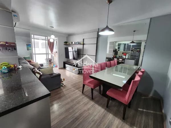 Apartamento de 03 quartos, com 01 suíte no bairro Forquilhinha, São José/SC