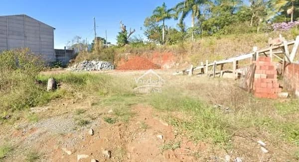 Terreno 611m² no bairro Alto Aririu em Palhoça - SC