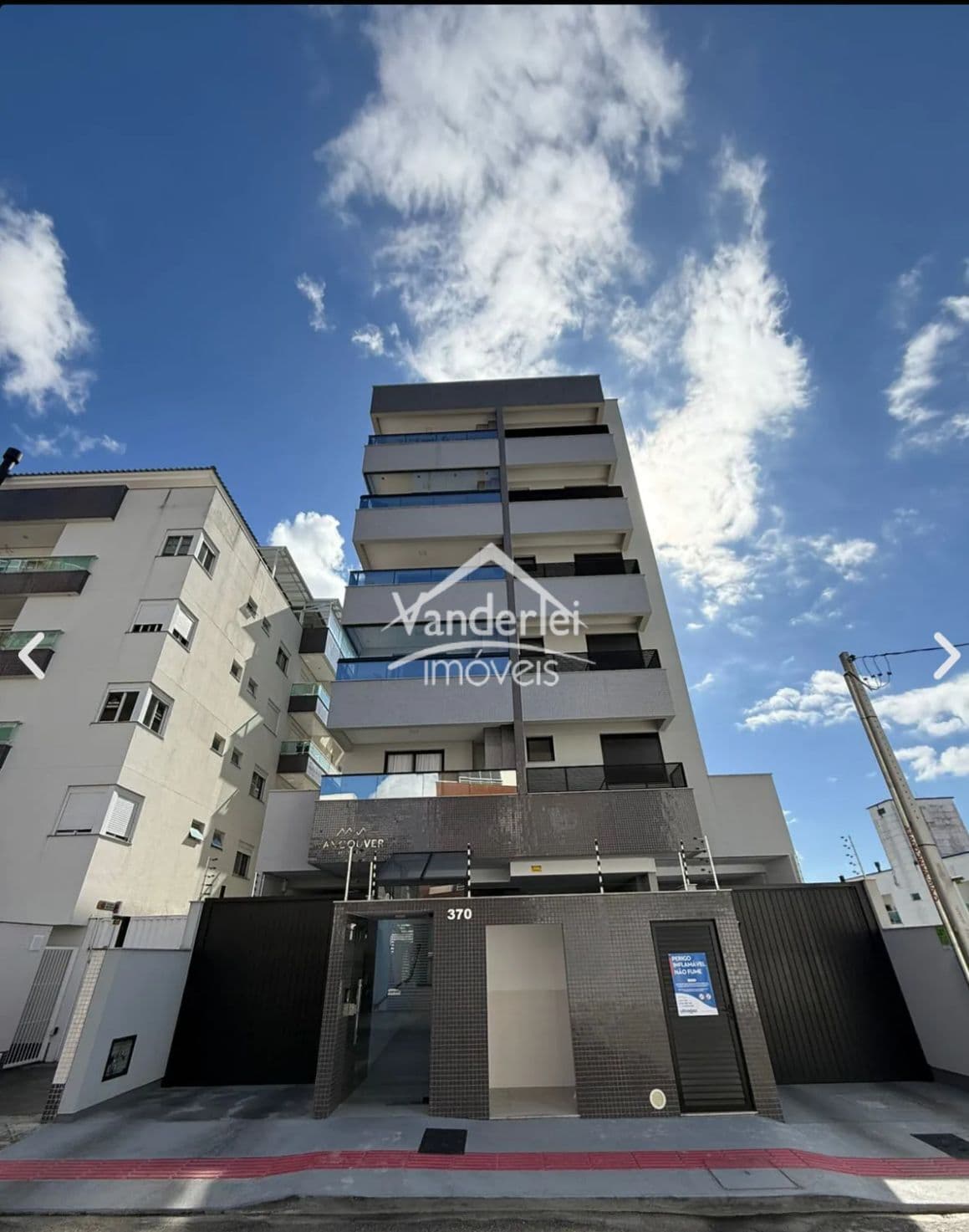 Apartamento Vancouver Residence com 03 quartos, sendo 01 suíte no bairro Pagani em Palhoça - SC