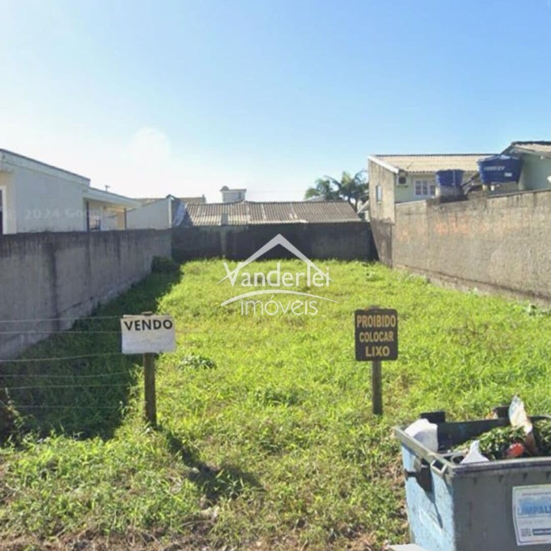 Terreno na Barra do Aririu, medindo 336m²