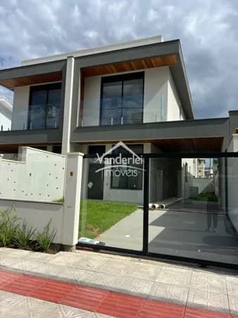 Sobrado Residencial Bréscia com 03 quartos, sendo 01 suíte no bairro Pagani em Palhoça - SC