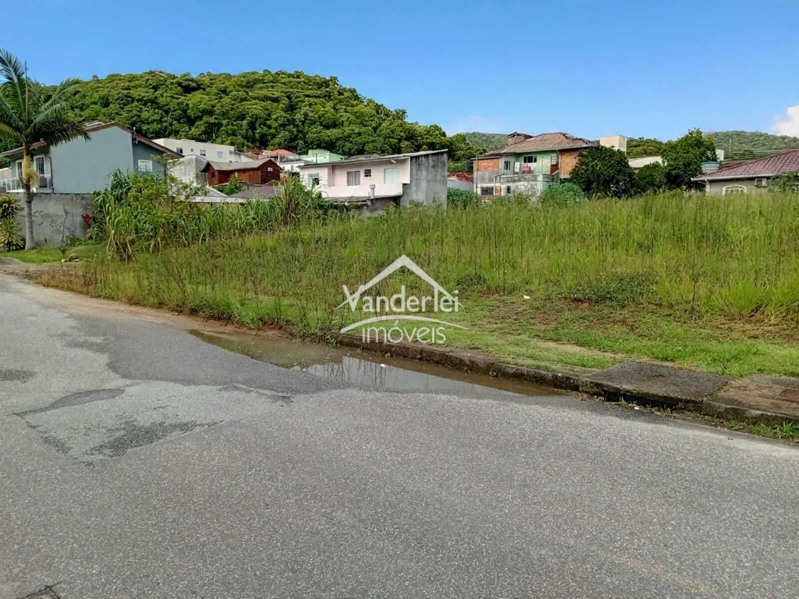 Terreno de 1440m² no bairro Sertão do Maruim, São José/SC