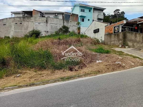 Terreno de 335m² no bairro Bela Vista, Palhoça/SC