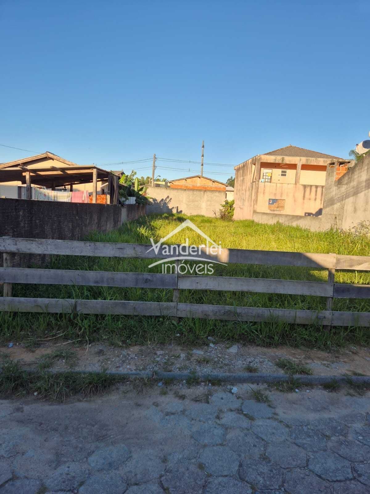 Terreno de 350m² localizado no Sertão do Maruim, São José/SC