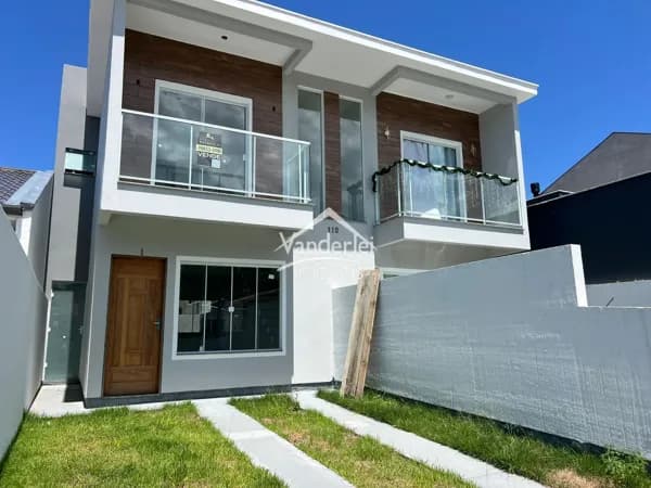 Sobrado no Lot Vale Verde com 02 quartos, sendo 02 suíte no bairro Bela Vista em Palhoça - SC
