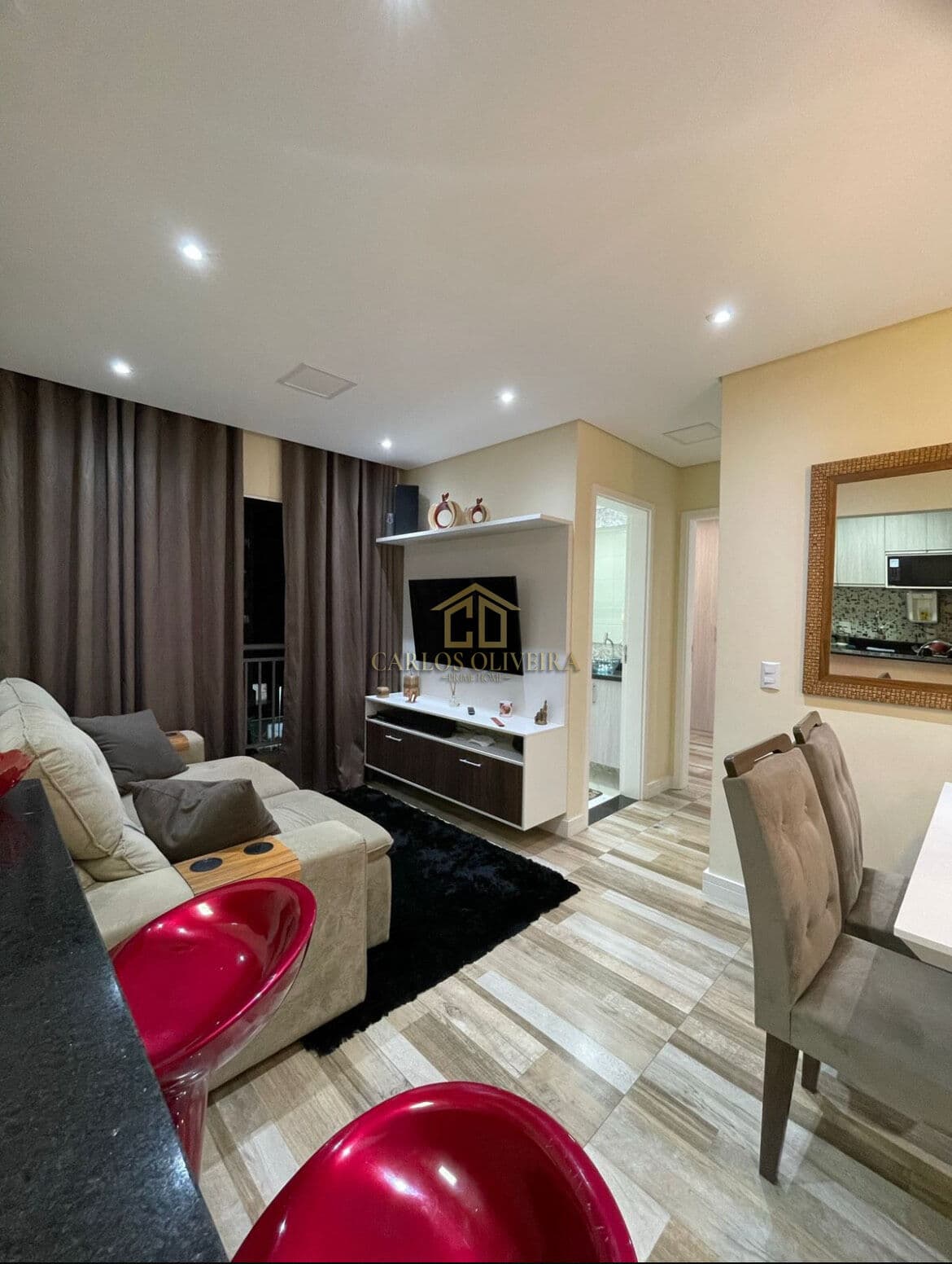 Apartamento á Venda no Condomínio Praça das Árvores, Ferraz de Vasconcelos/SP