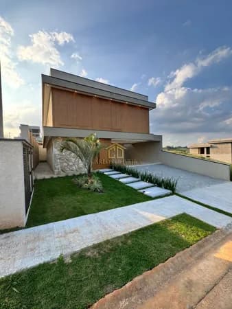 Casa à Venda com 4 Suítes no Condomínio Reserva Arujá, Arujá/SP