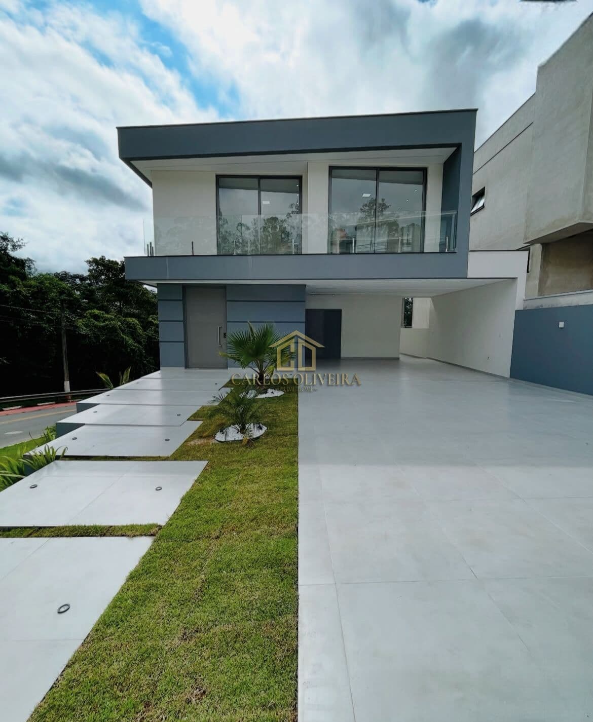 Casa à Venda no Condomínio Real Park Arujá, Arujá/SP