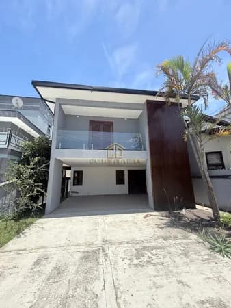 Casa à Venda no Condomínio Aruã, Mogi das Cruzes/SP