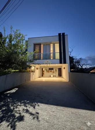 Casa à Venda no Condomínio Aruã, Mogi das Cruzes/SP