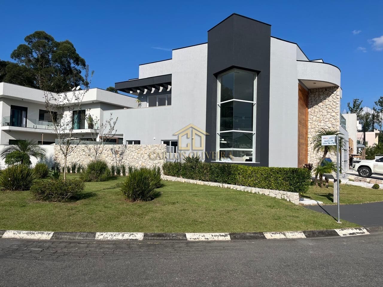 Casa para Locação no Condomínio Bella Citta Fazenda Rodeio, Mogi das Cruzes/SP