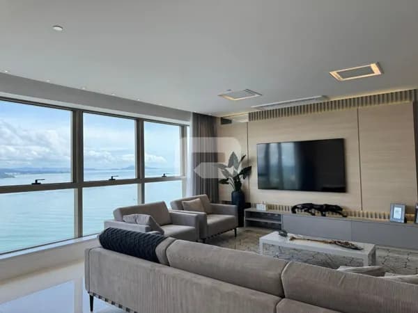Apartamento de Luxo no Ed. Yatchouse!