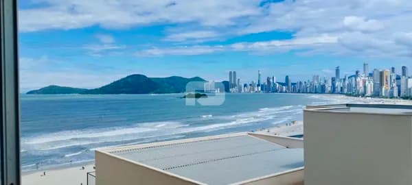 Apartamento de 1 Dormitório - Frente ao Mar em Balneário Camboriú