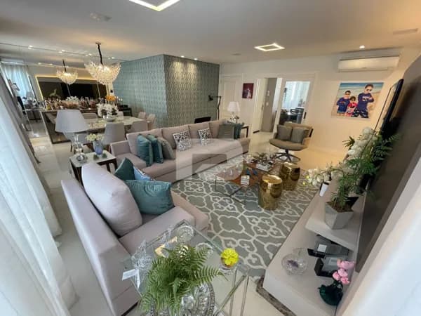 O seu apartamento na quadra do mar com o requinte e elegância que você merece, Padrão Embraed!