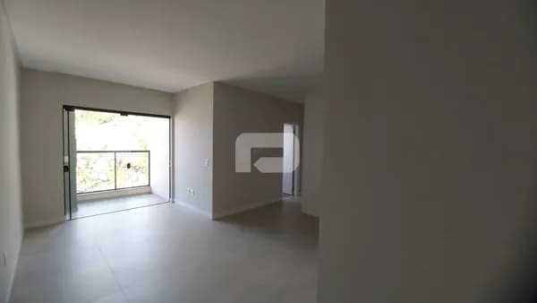 Apartamento Confortável e Bem Localizado em Bairro Residencial Calmo - Balneário Camboriú