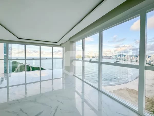 Cobertura Exclusiva FG na Barra Norte | 4 Suítes, 5 Vagas e Vista Panorâmica