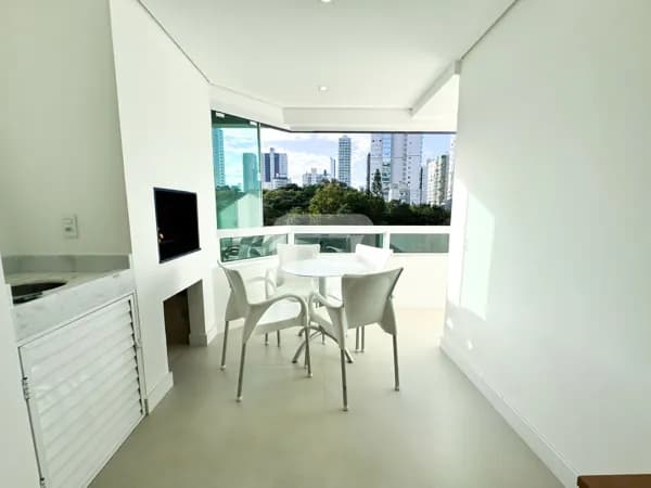 Apartamento mobiliado no coração de Balneário Camboriú!