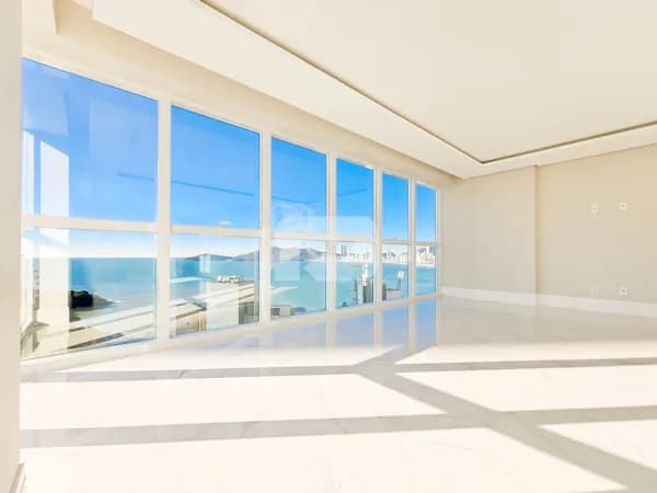 Apartamento com vista Mar padrão FG 4 Suítes.