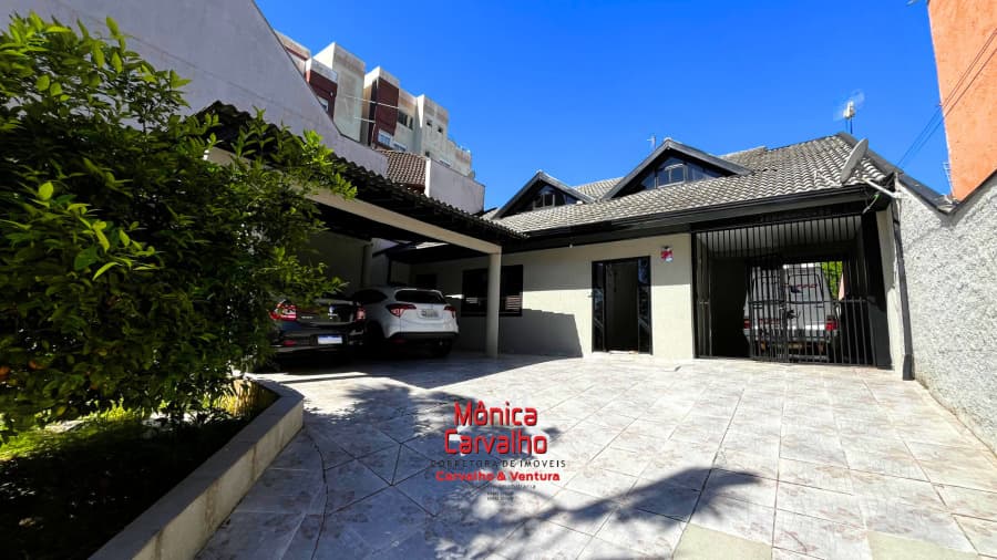 Sobrado à venda em São José dos Pinhais/PR
