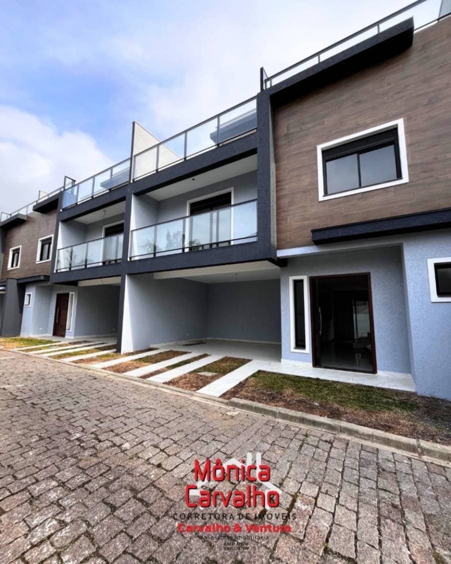 Sobrado à venda em São José dos Pinhais/PR