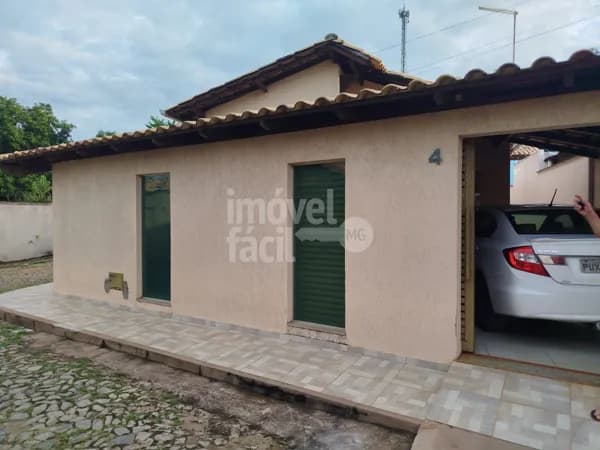 Casa Vila em Itaunense, Itaúna/MG