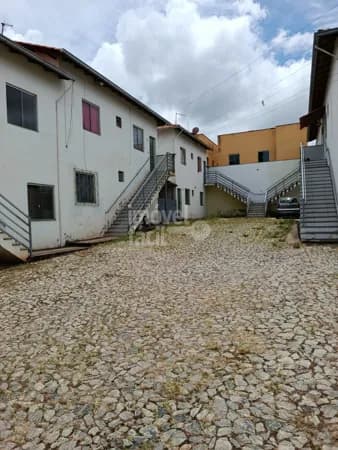 Casa em condominio fechado no Bairro Parque Jardim Santanense, em Itaúna/MG
